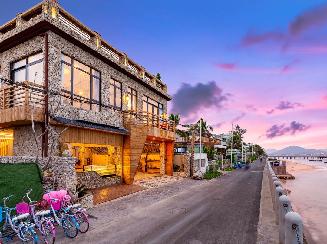 Cengxi Island Hostel